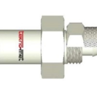 Náustek s trnem s převlečnou maticí